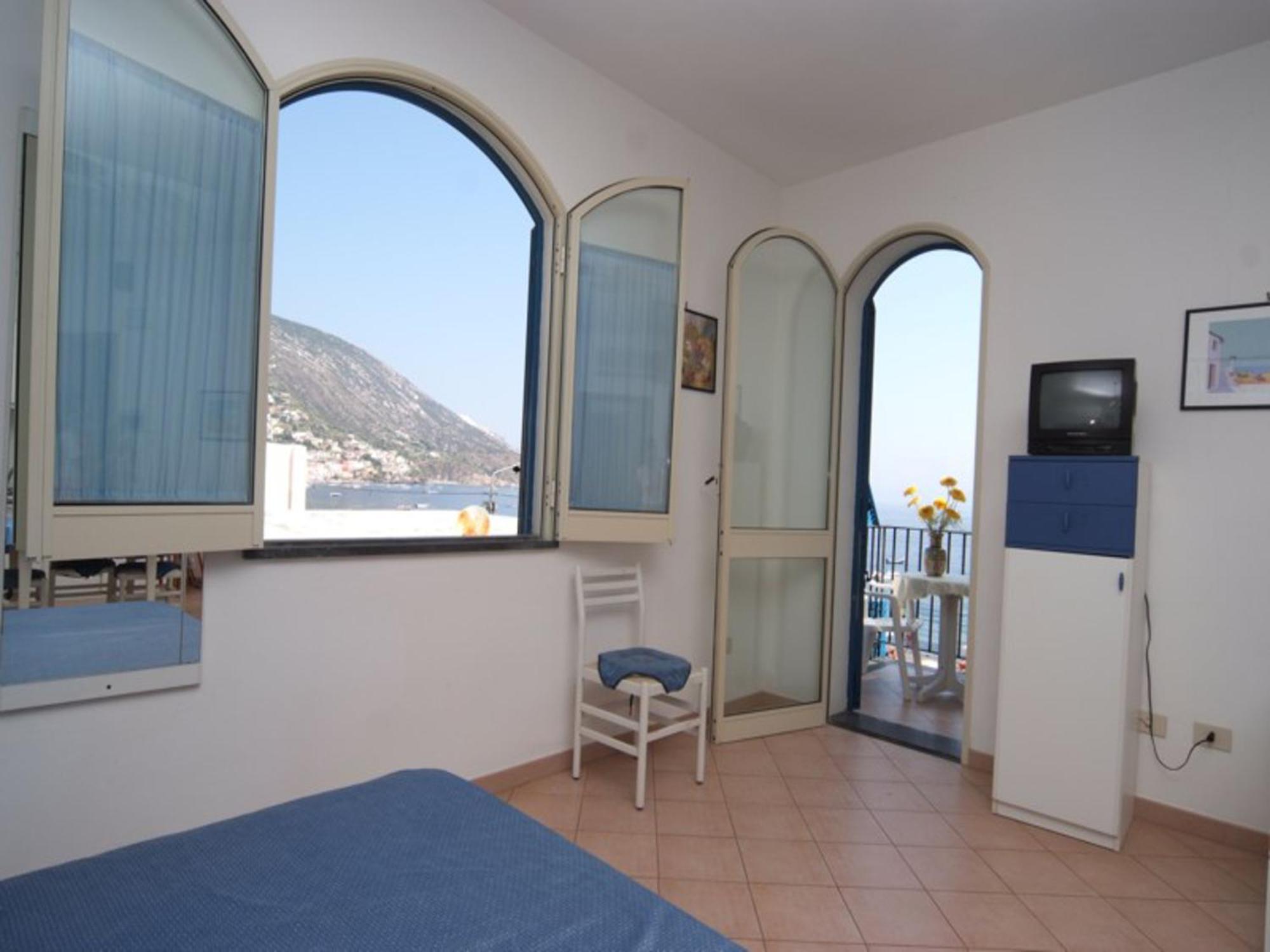 Mistral Residence Canneto  Room photo