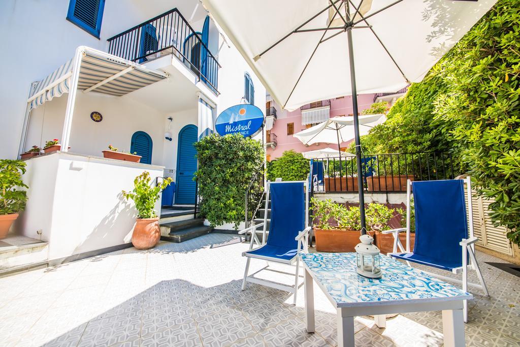Mistral Residence Canneto  Exterior photo