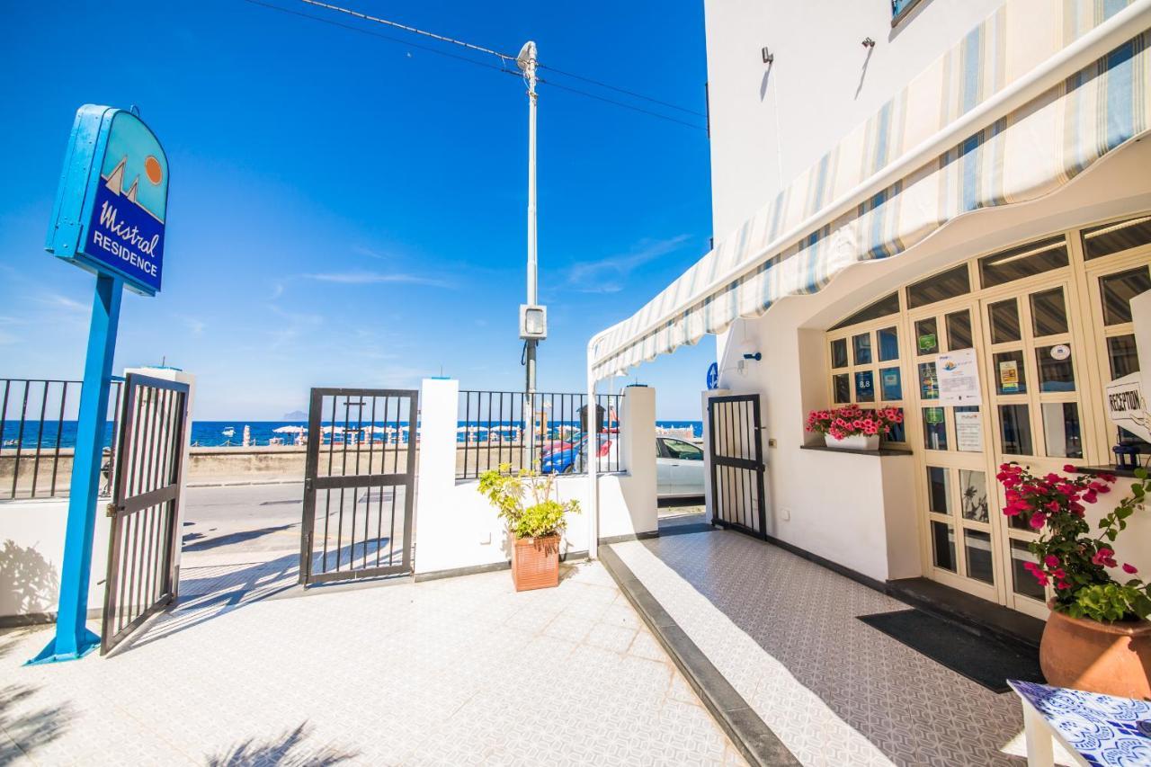 Mistral Residence Canneto  Exterior photo